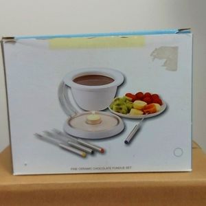 Ceramic chocolate fondue set